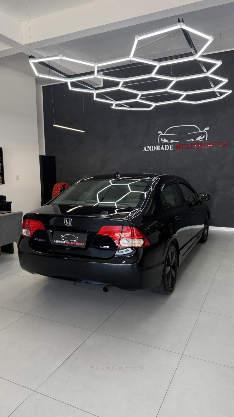 CIVIC 1.8 LXS 16V GASOLINA 4P MANUAL - 2007 - CAXIAS DO SUL