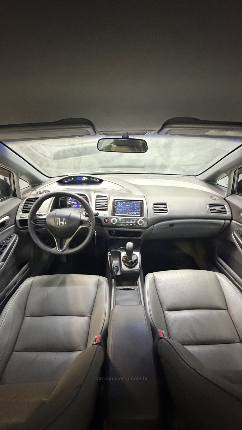 CIVIC 1.8 LXS 16V GASOLINA 4P MANUAL - 2007 - CAXIAS DO SUL