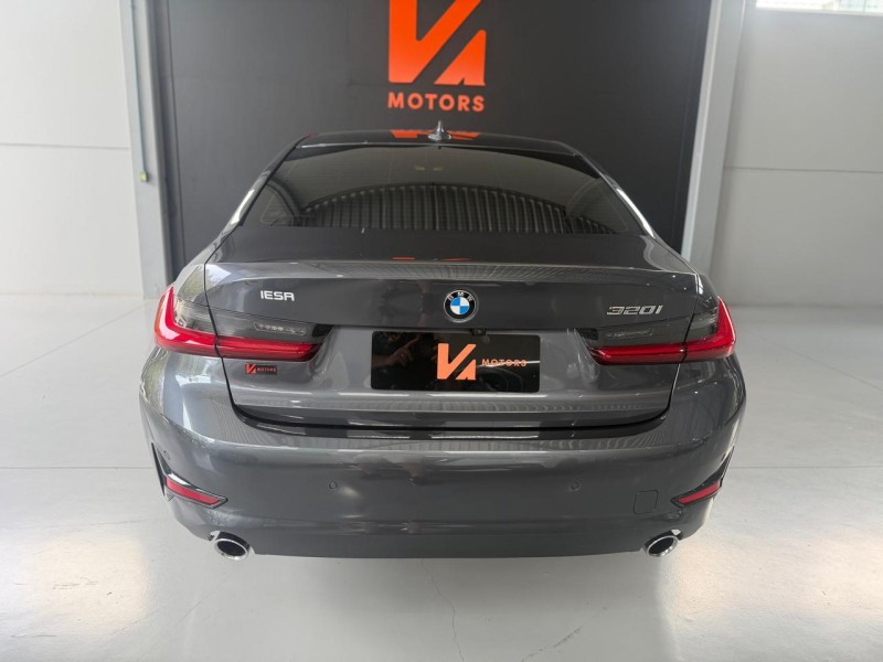 320I 2.0 16V TURBO GASOLINA 4P AUTOMÁTICO - 2021 - CARLOS BARBOSA