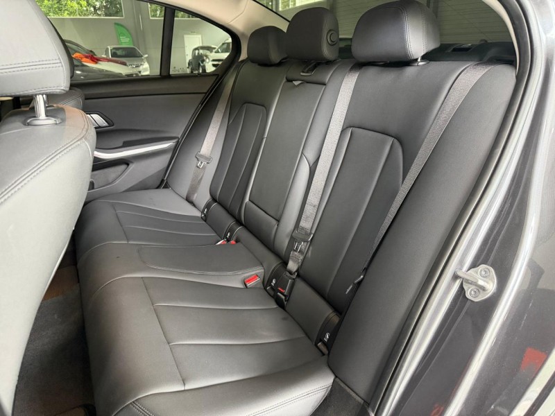 320I 2.0 16V TURBO GASOLINA 4P AUTOMÁTICO - 2021 - CARLOS BARBOSA