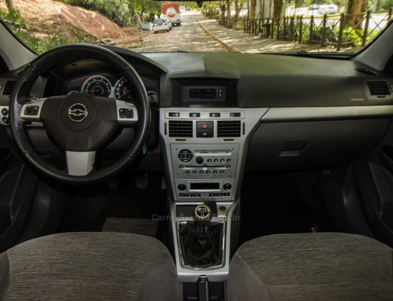VECTRA 2.0 MPFI ELEGANCE 8V FLEX 4P MANUAL - 2010 - NOVO HAMBURGO