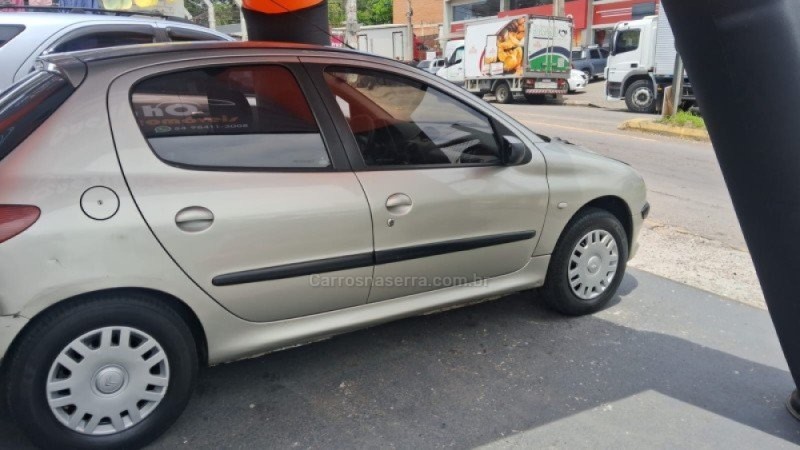 206  - 2005 - CAXIAS DO SUL