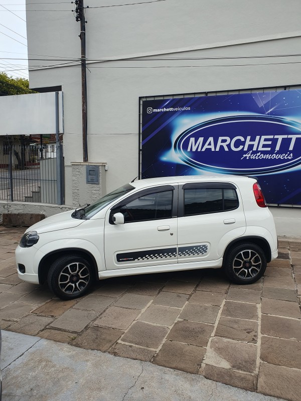 UNO 1.4 EVO SPORTING 8V FLEX 4P MANUAL - 2012 - CAXIAS DO SUL