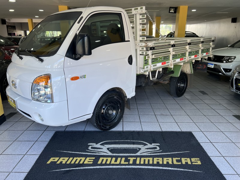 hr 2.5 tci hd longo sem cacamba 4x2 8v 94cv turbo intercooler diesel 2p manual 2010 caxias do sul