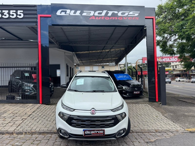 TORO 2.0 16V TURBO DIESEL VOLCANO 4WD AUTOMÁTICO - 2017 - CAXIAS DO SUL