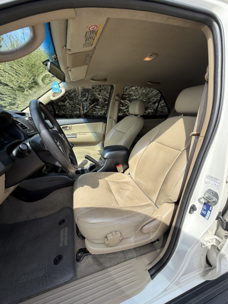 HILUX SW4 2.7 SR 4X2 16V FLEX 4P MANUAL - 2014 - BENTO GONçALVES