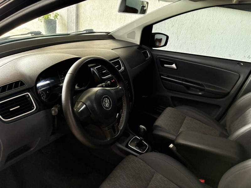 SPACEFOX 1.6 MI TREND 8V FLEX 4P AUTOMATIZADO - 2013 - BOM PRINCíPIO