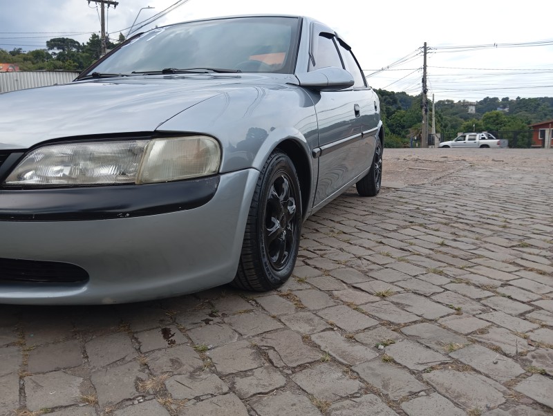 VECTRA 2.0 MPFI GL 8V GASOLINA 4P MANUAL - 1997 - CAXIAS DO SUL