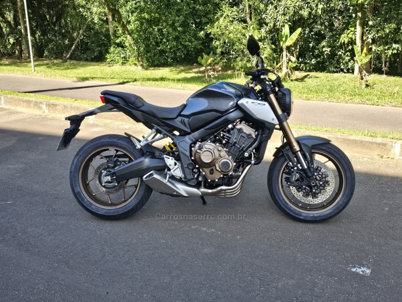 CB 650R  - 2012 - CAMPO BOM