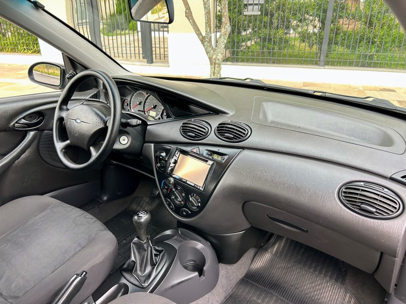 FOCUS 1.6 GL 8V FLEX 4P MANUAL - 2009 - BENTO GONçALVES