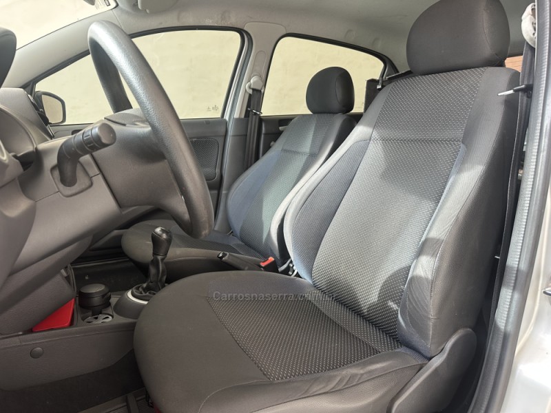 GOL 1.6 MI TRENDLINE 8V FLEX 4P MANUAL - 2015 - CANELA