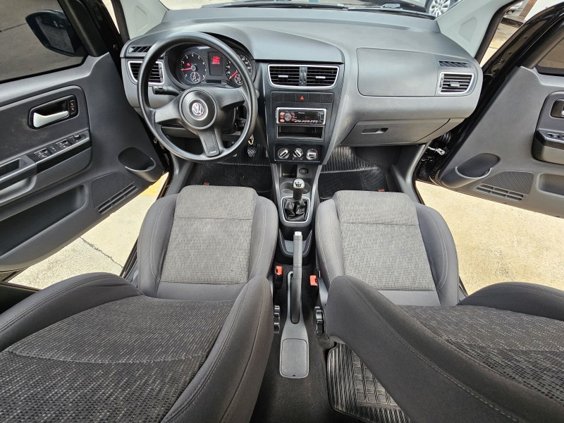 FOX 1.0 MI 8V FLEX 4P MANUAL - 2013 - CAXIAS DO SUL