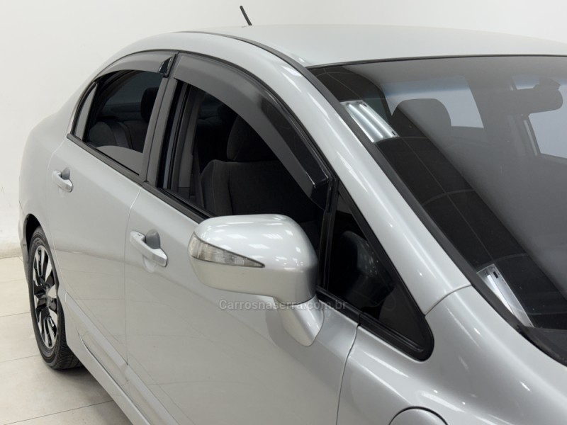 CIVIC 1.8 LXL 16V FLEX 4P MANUAL - 2011 - SANTA CRUZ DO SUL