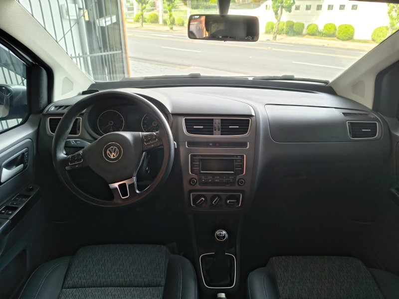 FOX 1.0 ITREND 8V FLEX 4P MANUAL - 2014 - CAXIAS DO SUL