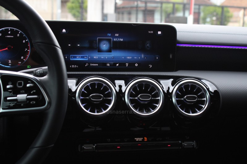 CLA 250 2.0 SPORT 16V TURBO GASOLINA 4P AUTOMÁTICO - 2023 - CAXIAS DO SUL