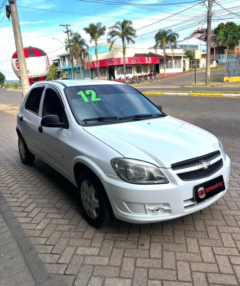 CELTA 1.0 MPFI LS 8V FLEX 4P MANUAL - 2012 - PAROBé