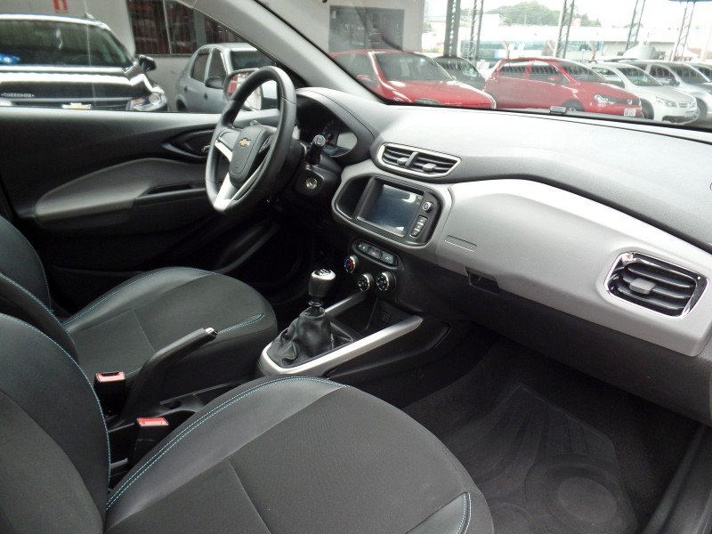 ONIX 1.4 MPFI LT 8V FLEX 4P MANUAL - 2019 - CAXIAS DO SUL