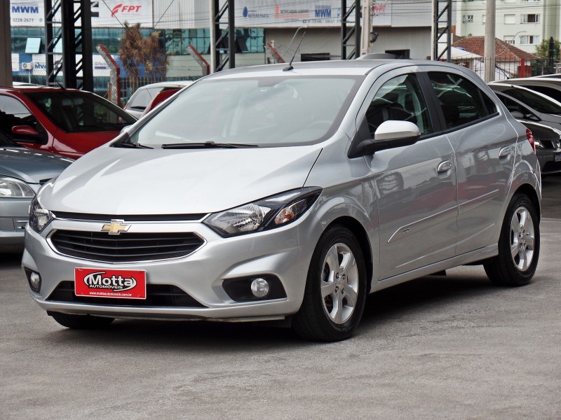 ONIX 1.4 MPFI LT 8V FLEX 4P MANUAL - 2019 - CAXIAS DO SUL