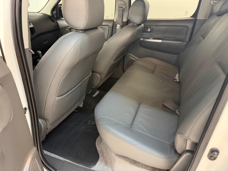 HILUX 2.7 SRV 4X4 CD 16V FLEX 4P AUTOMÁTICO - 2014 - BOM RETIRO DO SUL