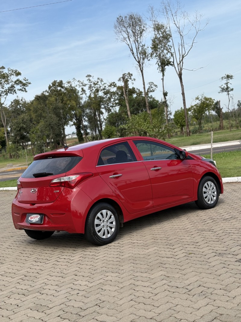 HB20 1.0 COMFORT 12V FLEX 4P MANUAL - 2015 - LAJEADO