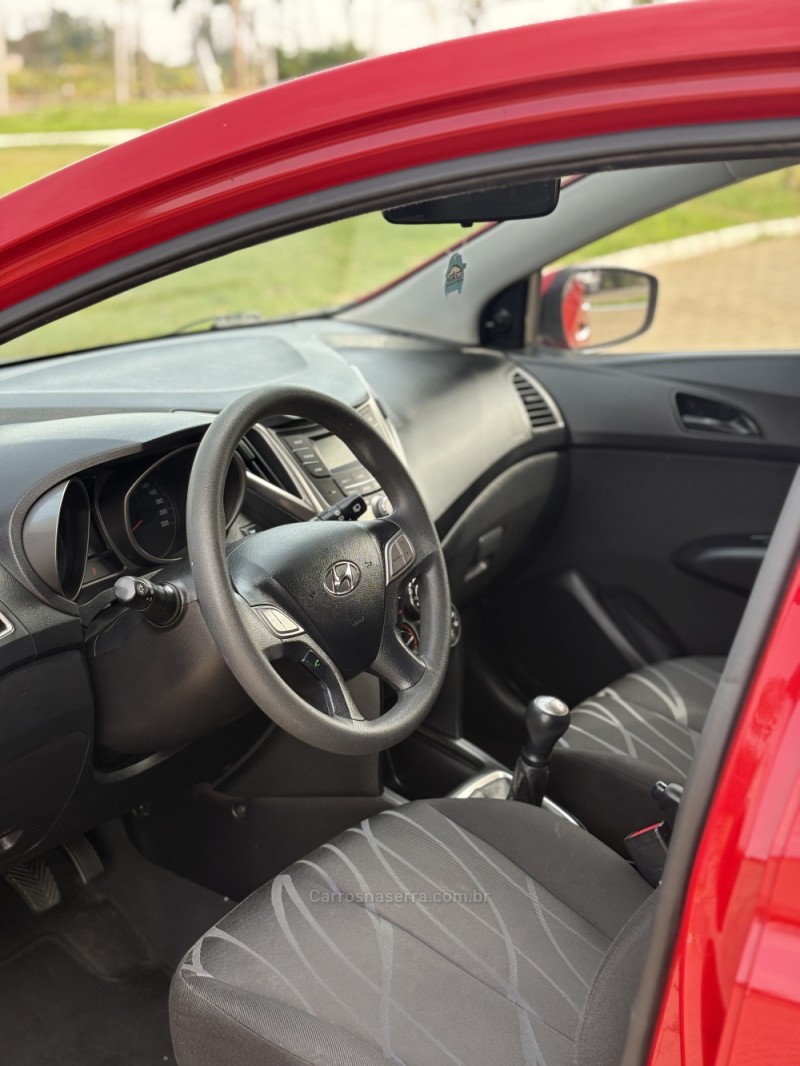 HB20 1.0 COMFORT 12V FLEX 4P MANUAL - 2015 - LAJEADO