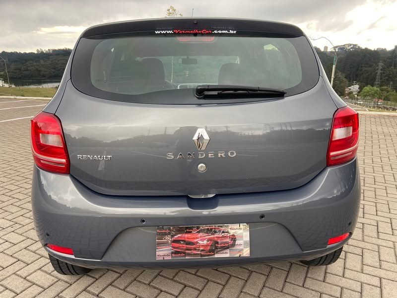 SANDERO 1.0 EXPRESSION 16V FLEX 4P MANUAL - 2015 - CAXIAS DO SUL