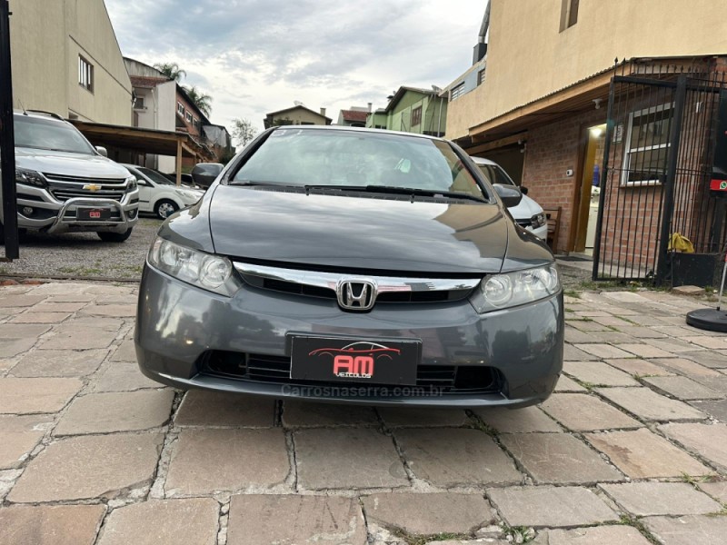 CIVIC 1.8 LXS 16V GASOLINA 4P MANUAL - 2007 - CAXIAS DO SUL