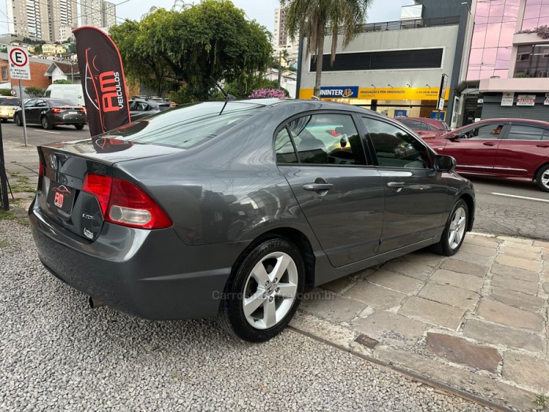 CIVIC 1.8 LXS 16V GASOLINA 4P MANUAL - 2007 - CAXIAS DO SUL