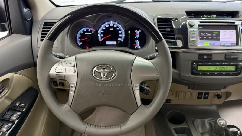 HILUX SW4 3.0 SRV 4X4 CD 16V TURBO INTERCOOLER DIESEL 4P AUTOMÁTICO - 2013 - BENTO GONçALVES