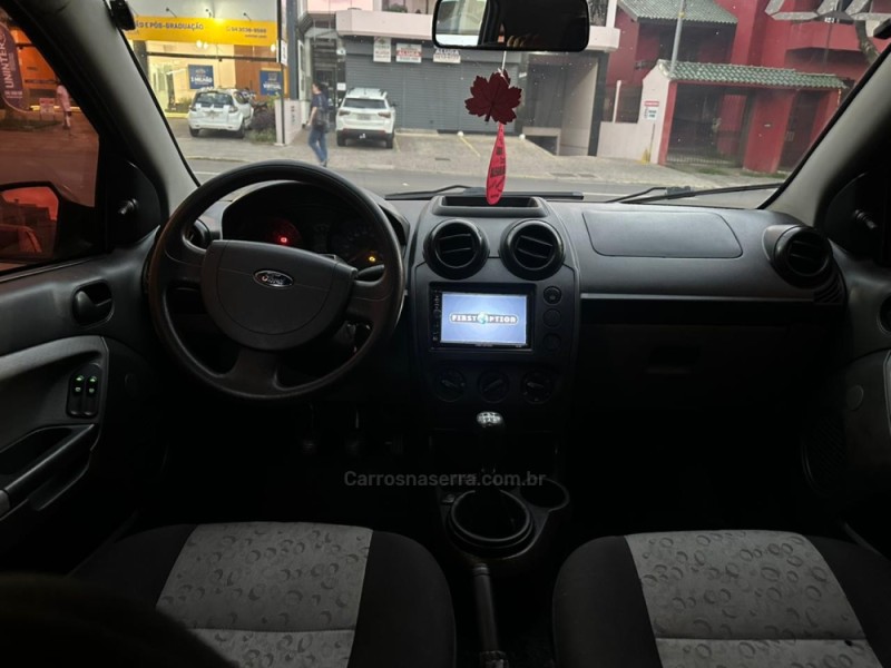 FIESTA 1.0 MPI HATCH 8V FLEX 4P MANUAL - 2008 - CAXIAS DO SUL