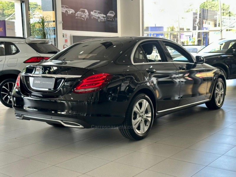 C 250 2.0 CGI AVANTGARDE TURBO 16V GASOLINA 4P AUTOMÁTICO - 2018 - NOVO HAMBURGO