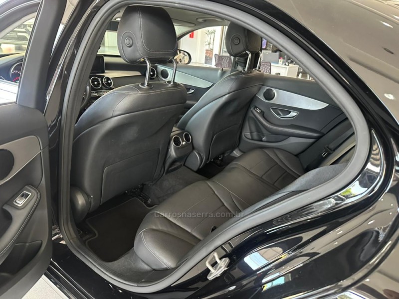 C 250 2.0 CGI AVANTGARDE TURBO 16V GASOLINA 4P AUTOMÁTICO - 2018 - NOVO HAMBURGO