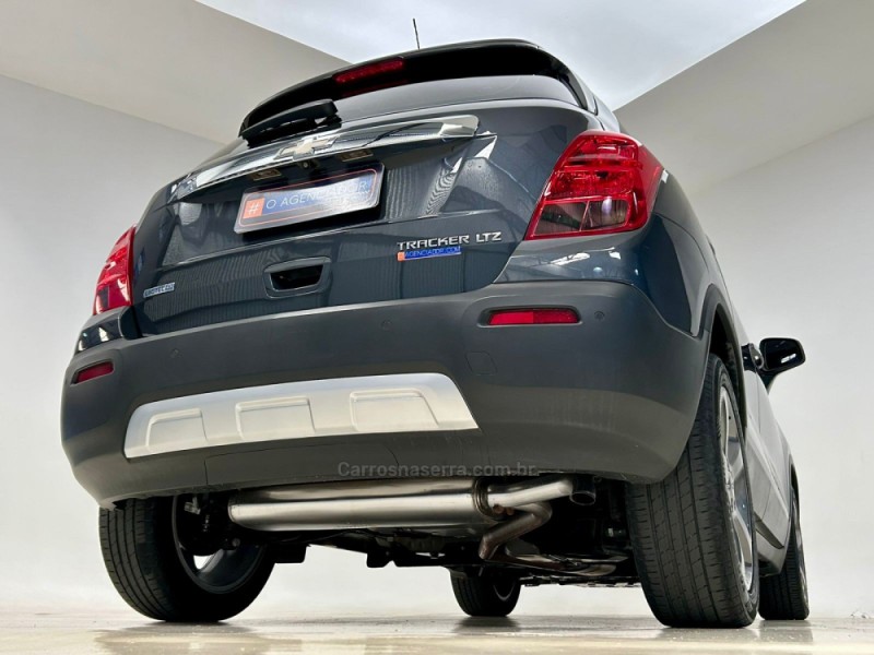 TRACKER 1.8 MPFI LTZ 4X2 16V FLEX 4P AUTOMÁTICO - 2015 - SANTA CRUZ DO SUL