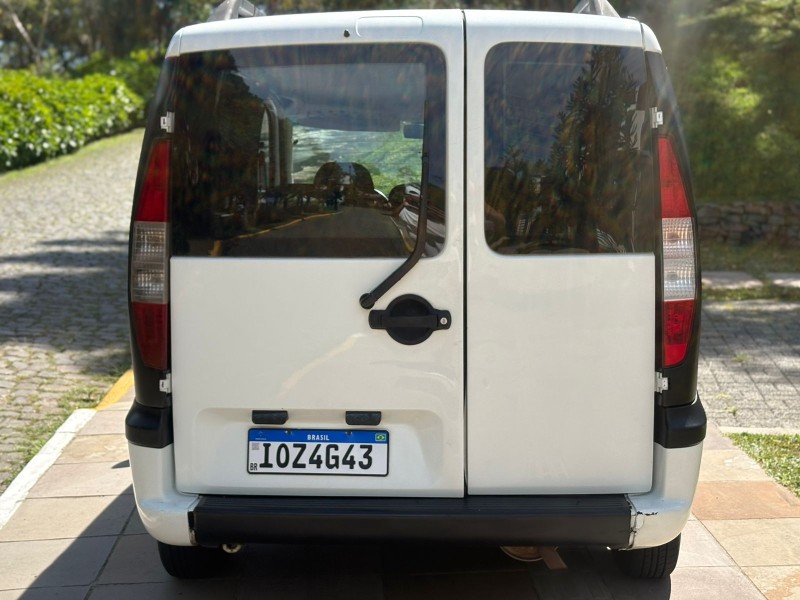 DOBLÓ 1.8 MPI CARGO 8V GASOLINA 4P MANUAL - 2009 - FARROUPILHA