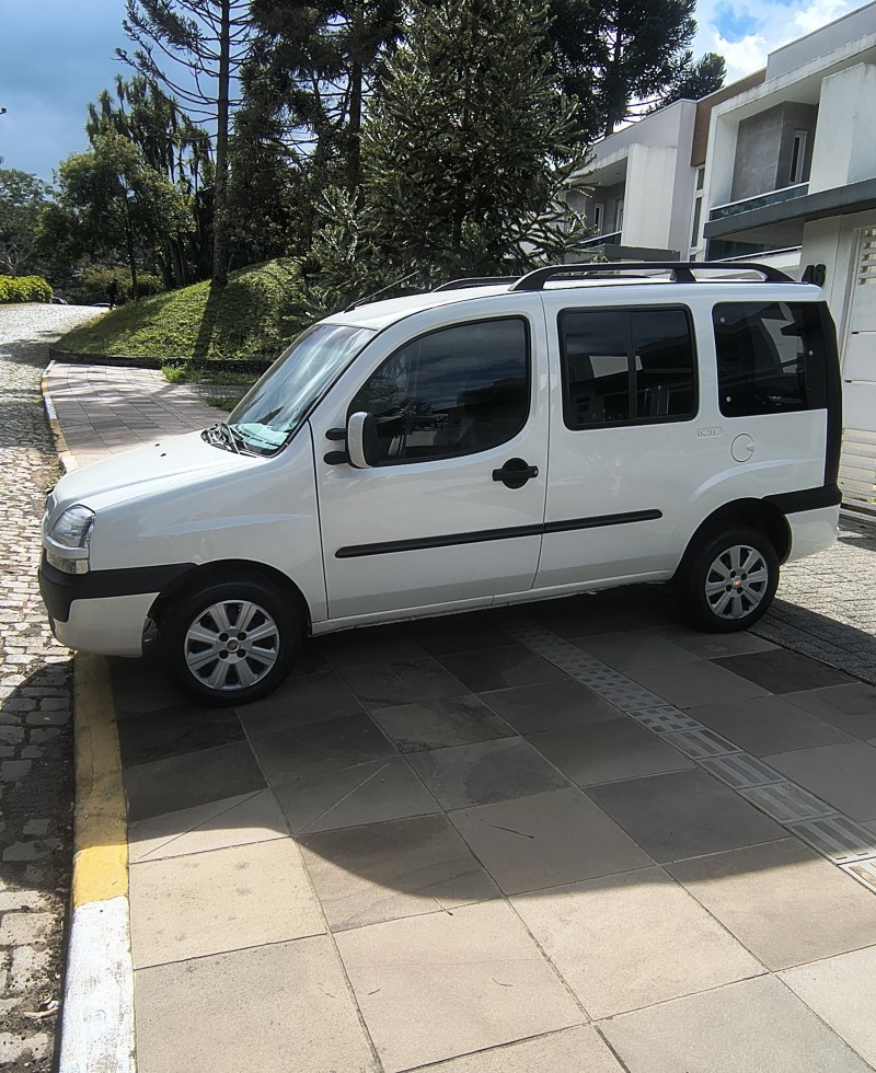 doblo 1.8 mpi cargo 8v gasolina 4p manual 2009 farroupilha