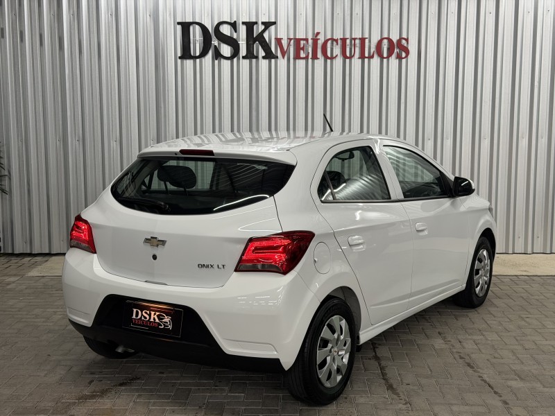 ONIX 1.0 MPFI LT 8V FLEX 4P MANUAL - 2017 - CAXIAS DO SUL