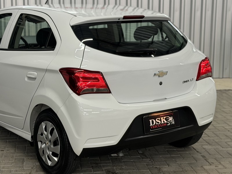 ONIX 1.0 MPFI LT 8V FLEX 4P MANUAL - 2017 - CAXIAS DO SUL