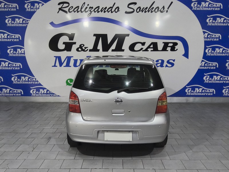 LIVINA 1.6 SL 16V FLEX 4P MANUAL - 2011 - SãO SEBASTIãO DO CAí