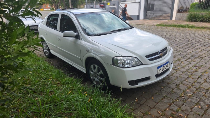 ASTRA 2.0 MPFI ADVANTAGE 8V FLEX 4P MANUAL - 2011 - CAXIAS DO SUL