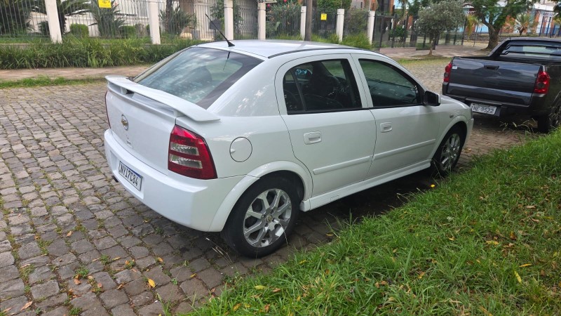 ASTRA 2.0 MPFI ADVANTAGE 8V FLEX 4P MANUAL - 2011 - CAXIAS DO SUL