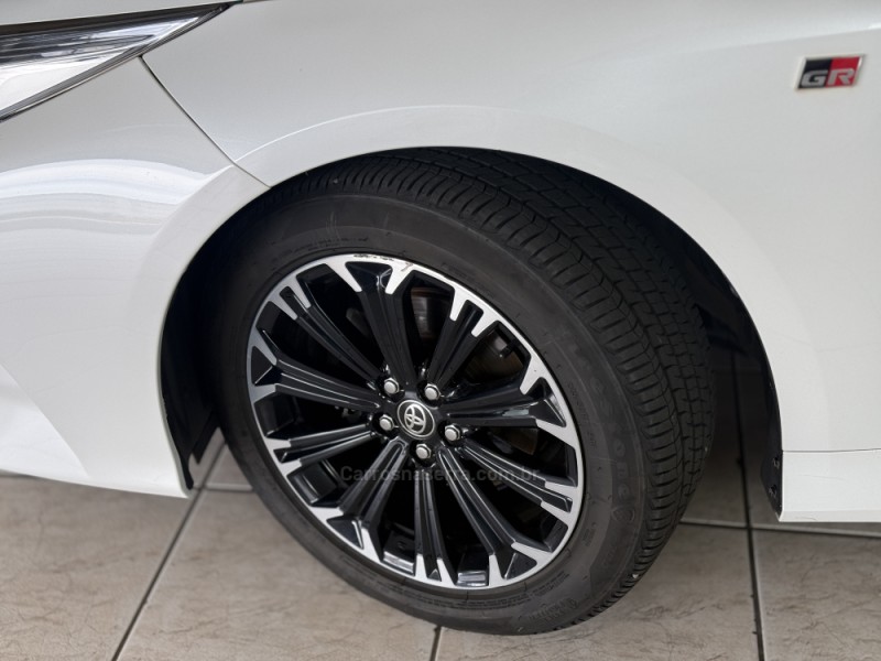 COROLLA 2.0 GR SPORT 16V FLEX 4P AUTOMÁTICO - 2023 - GUAPORé