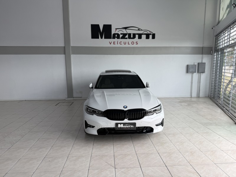 320I 2.0 GP 16V TURBO ACTIVE FLEX 4P AUTOMÁTICO - 2021 - BENTO GONçALVES