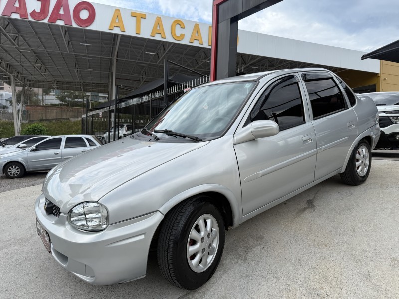 CLASSIC 1.0 MPFI 8V GASOLINA 4P MANUAL - 2001 - CAXIAS DO SUL