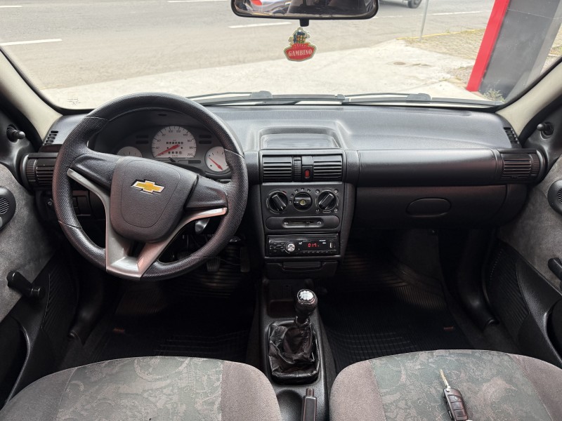 CLASSIC 1.0 MPFI 8V GASOLINA 4P MANUAL - 2001 - CAXIAS DO SUL