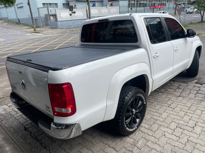 AMAROK 2.0 HIGHLINE 4X4 CD 16V TURBO INTERCOOLER DIESEL 4P AUTOMÁTICO - 2016 - CAXIAS DO SUL