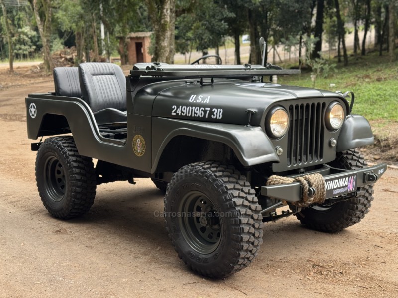 JEEP  - 1967 - FLORES DA CUNHA