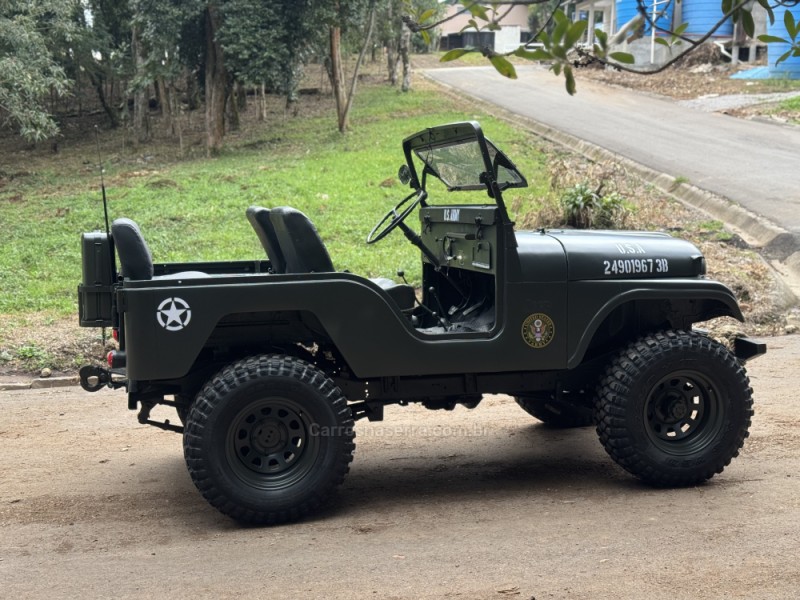 JEEP  - 1967 - FLORES DA CUNHA