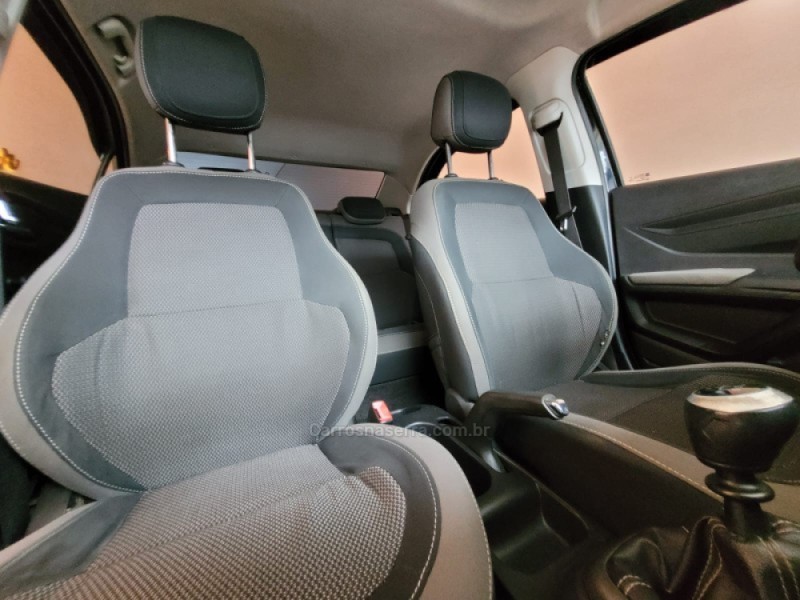 PRISMA 1.4 MPFI LT 8V FLEX 4P MANUAL - 2015 - CANELA