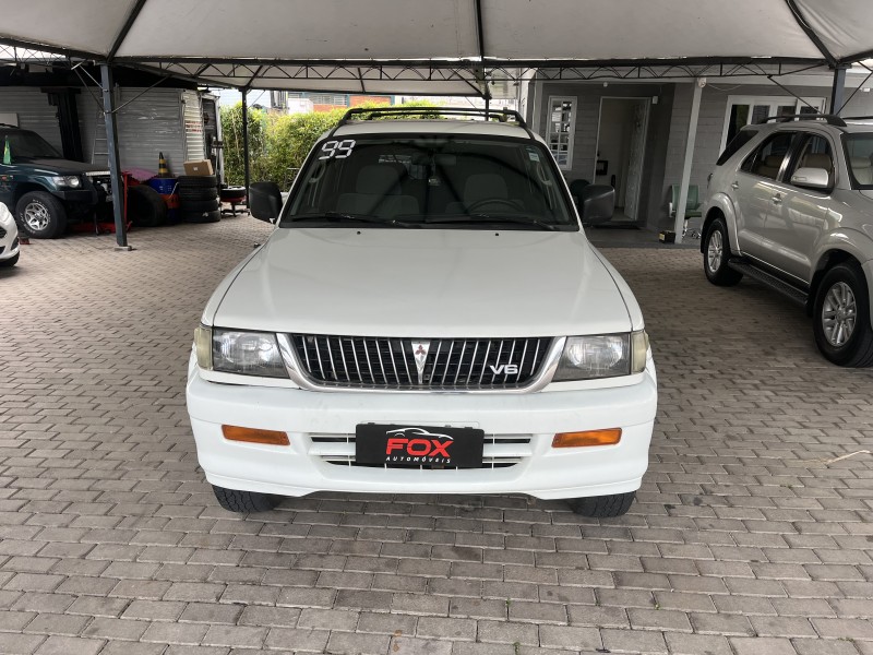 PAJERO SPORT 3.0 4X2 V6 24V GASOLINA 4P AUTOMÁTICO - 1999 - CAXIAS DO SUL