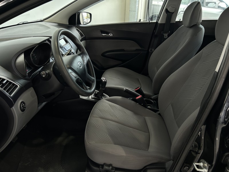 HB20S 1.6 COMFORT PLUS 16V FLEX 4P MANUAL - 2015 - CAXIAS DO SUL